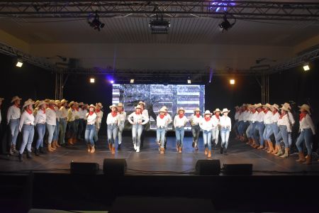 Footloose0070.JPG