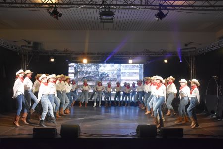 Footloose0067.JPG