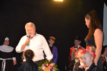 Finale0280.JPG