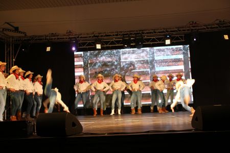 Footloose0107.JPG