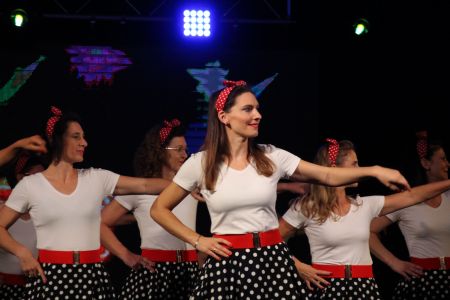 Grease0028.JPG